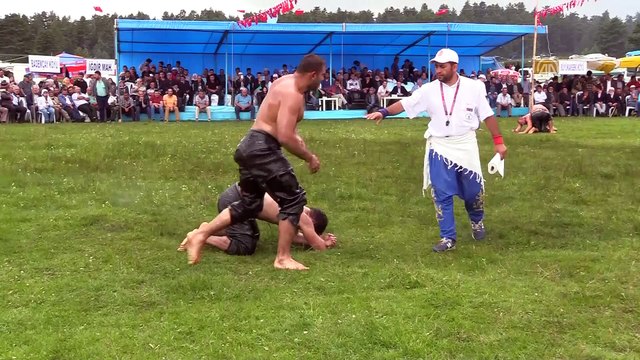 45. Geleneksel Yapraklı Yağlı Güreşleri başladı - ÇANKIRI