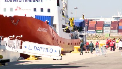 Llegan a Valencia los 629 migrantes del Aquarius