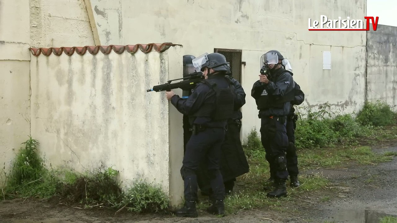 Une journée en formation avec la SPI-4G, l'unité spéciale des CRS