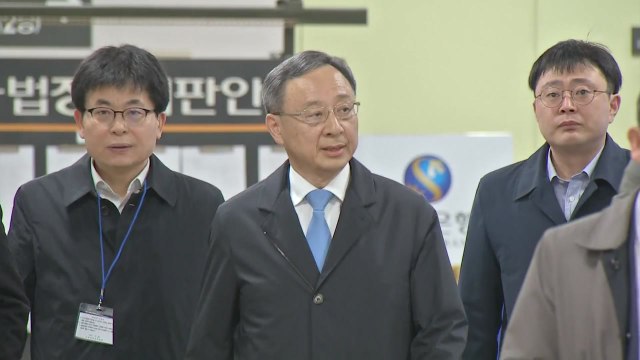 비자금으로 불법 정치자금 ...경찰, KT 황창규 구속영장 신청 / YTN