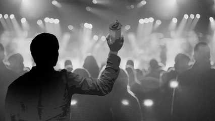 베네수엘라 클럽에서 최루가스 폭발...수십 명 사상 / YTN