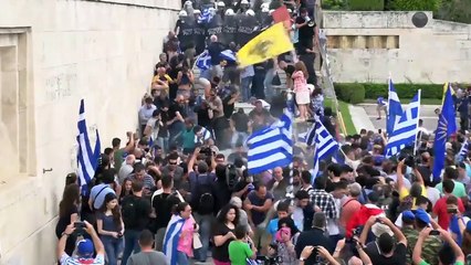 Macedonia firma con Grecia su cambio de denominación