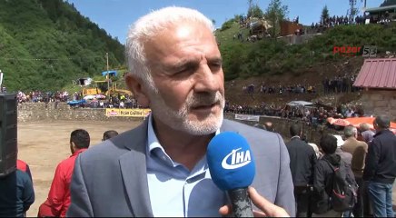 Ayder’de boğalar kıyasıya yarıştı