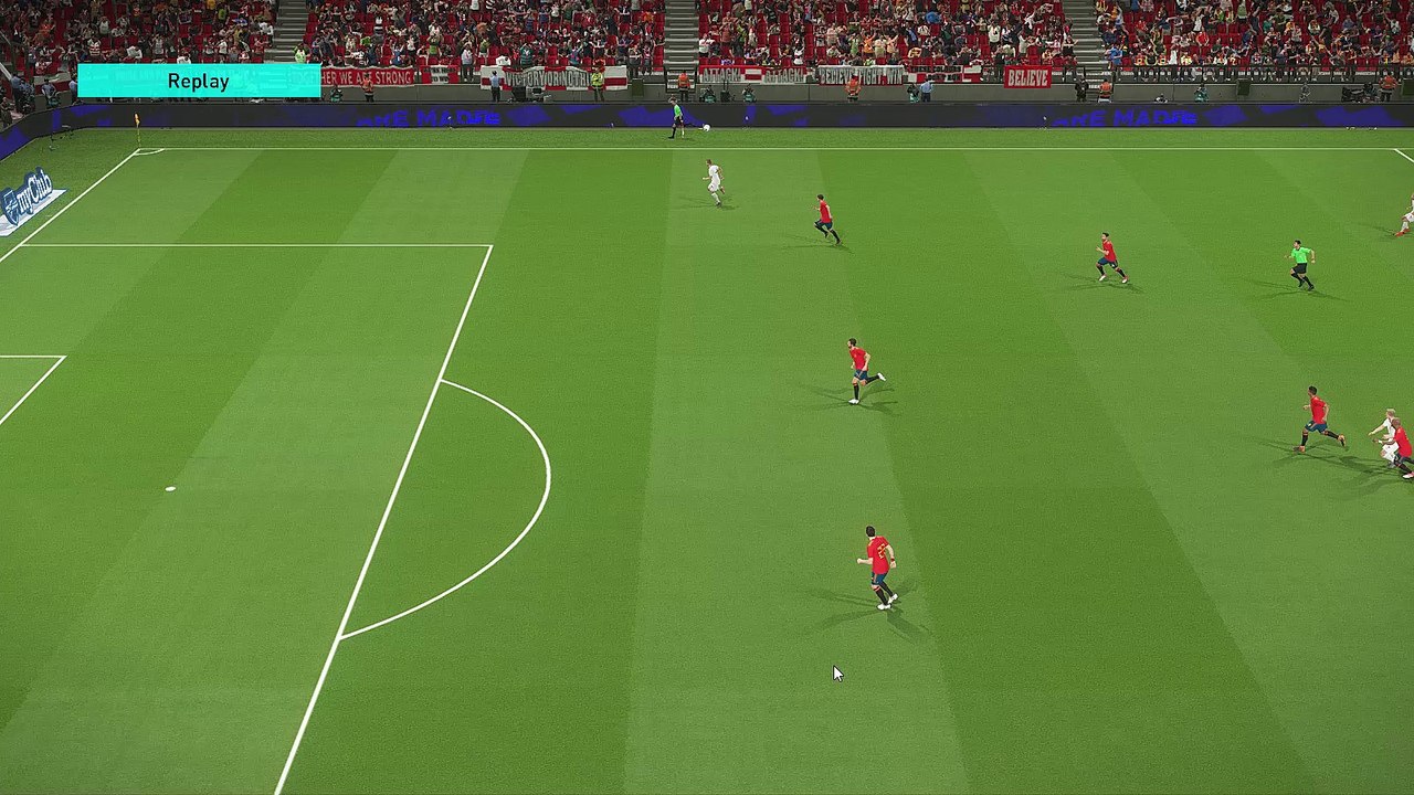 PRO EVOLUTION SOCCER 2018 replay