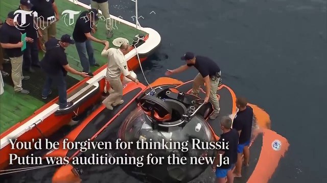 Russian President Vladimir Putin pays visit to Crimea in a submarine