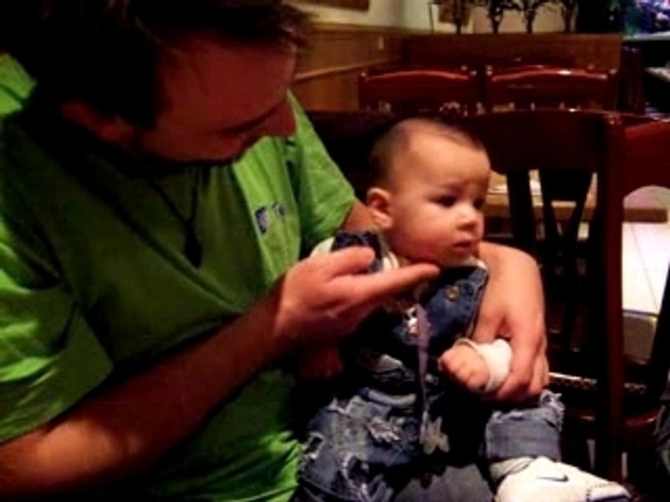 Bébé rigolo (suite)