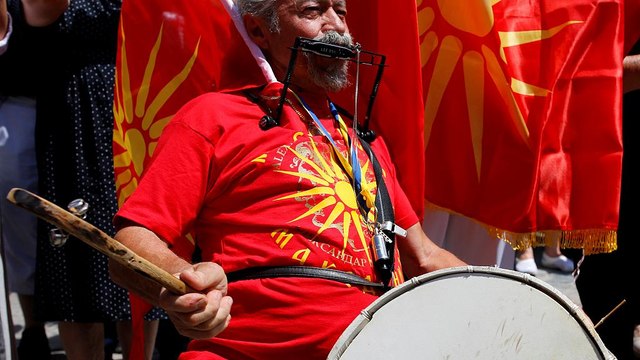 Madezonien: Hoffnungen und Widerstand nach Abkommen zum Namensstreit