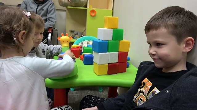 Катя и Макс 15.12.2016 Яичница смайлик и совунья Едем на медкомиссию и Загадочный подарок от тайного зрителя