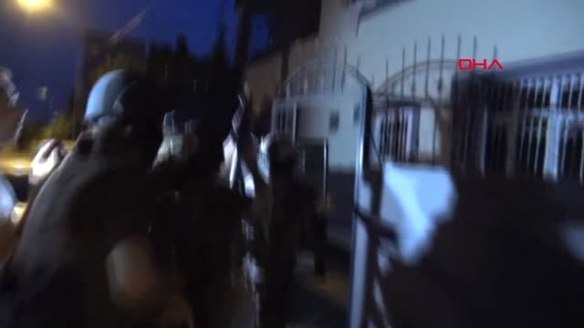 Adana da Şafak Vakti PKK Kck Operasyonu 17 Gözaltı Logosuz