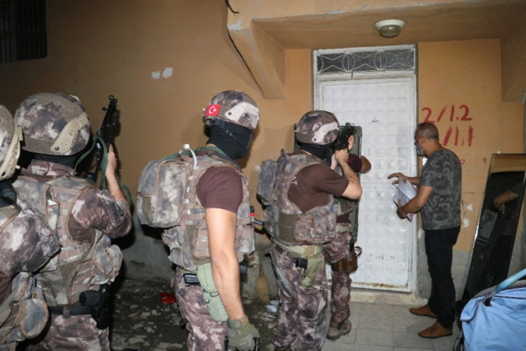 Şafak Vakti Pkk/kck Operasyonu: 17 Gözaltı