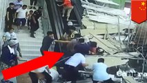 Tourist center ceiling collapse on top of tourists in China - TomoNews