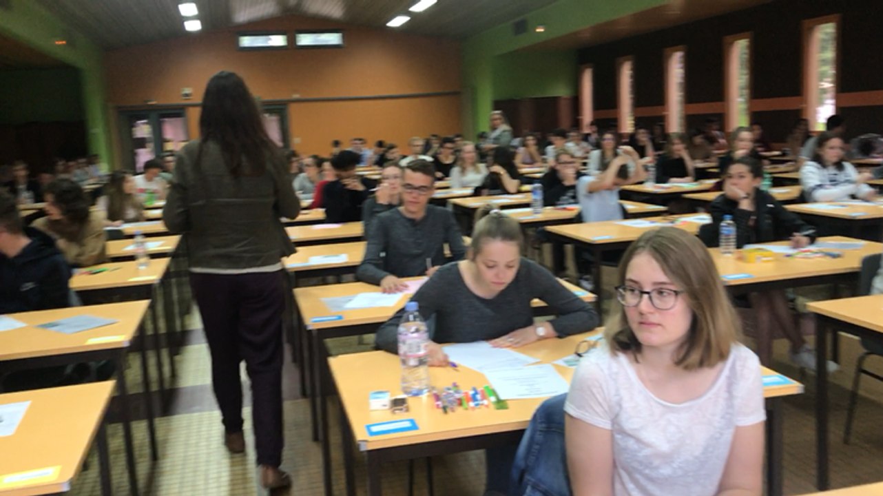 Bac philo: 330 lycéens à Vire