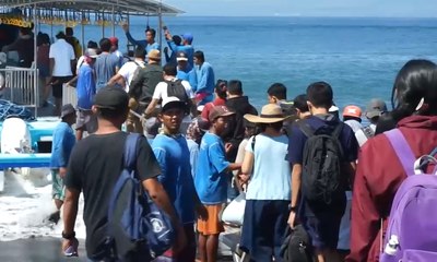 Wisatawan yang Menuju Pulau Nusa Penida Membludak