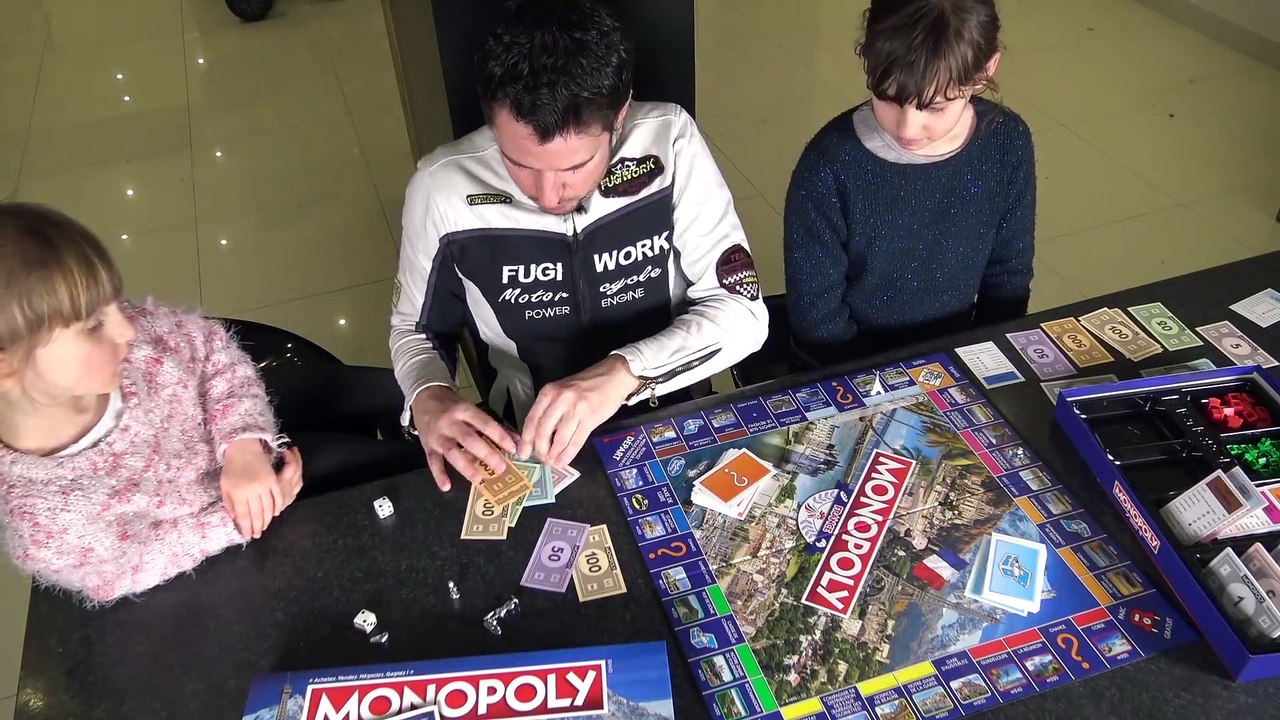 JEU • KALYS ACHÈTE LA TOUR EIFFEL ! Monopoly France Edition Speciale - Studio Bubble Tea
