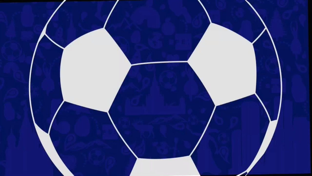 Aficionados mexicanos disfrutan en Moscú del triunfo de su selección