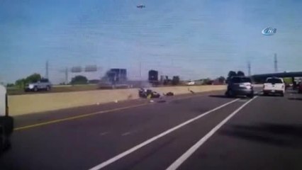 Kanada'da Otoyolda Kaza: 1 Ölü