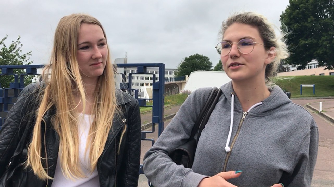 Impressions de deux lycéennes à la sortie du bac de philosophie