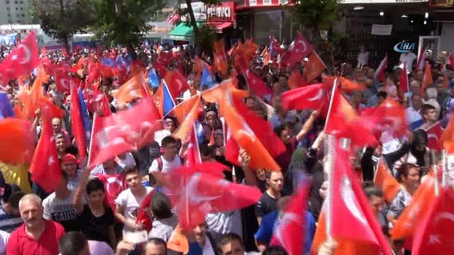- Başbakan Yıldırım: “Bu seçim yapım ekibi ile yıkım ekibi arasında geçecek”- Başbakan Yıldırım Bağcılar’da vatandaşlarla buluştu