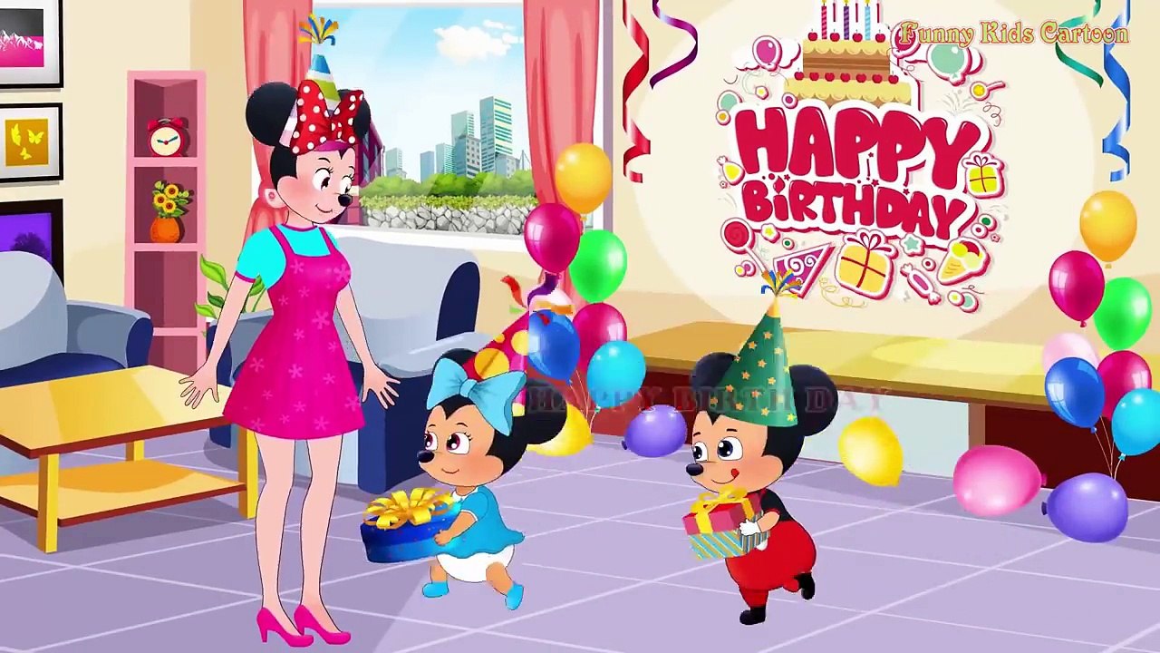 Mickey Mouse DADDY Peeking Your GIRLFRIEND Bathing!