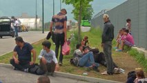 Ora News - Nga janari janë ndaluar 2500 emigrantë nga vendet e treta, Shqipëria vend tranzit