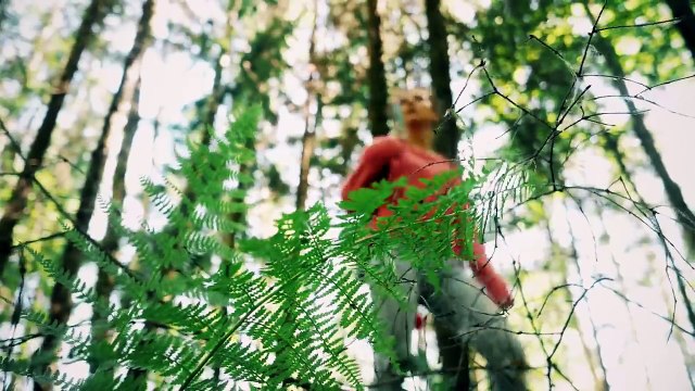 ОТ СЛЕНДЕРИНЫ НЕ УБЕЖИШЬ! МИЯ В ЛОГОВЕ СЛЕНДЕРОВ | СТРАШные ужАСТИКИ Anny Magic