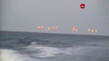 13 UFOs Surround A Ship In The Sea And Make It Go In A Specific Direction 2