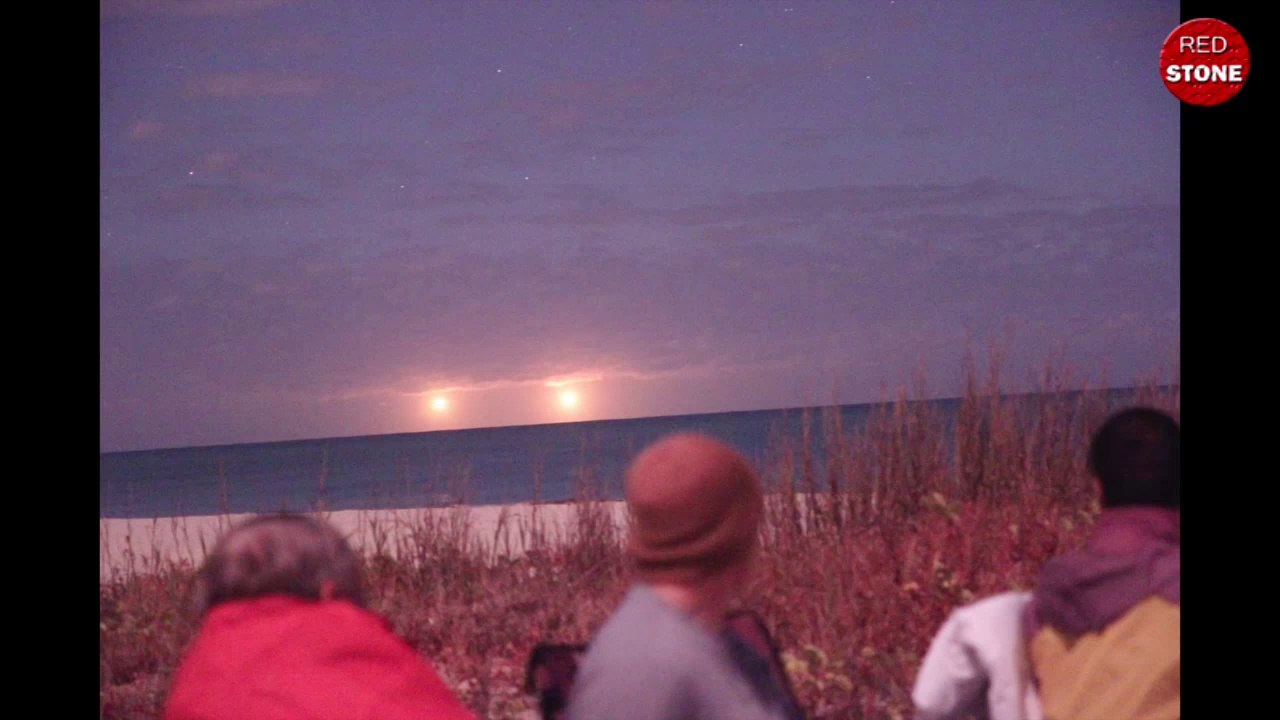 Direct UFO contact by CSETI association members vero Beach Florida
