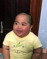 Cute Baby will make you ROFL