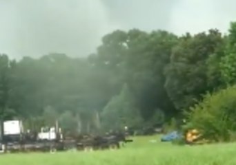 Funnel Cloud Spotted Over Brookhaven, Mississippi