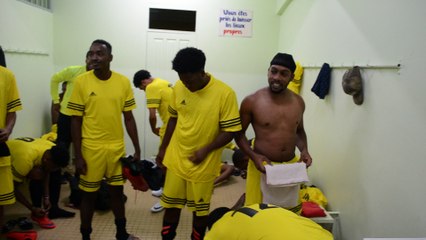 Et si on faisait un tour dans les vestiaires