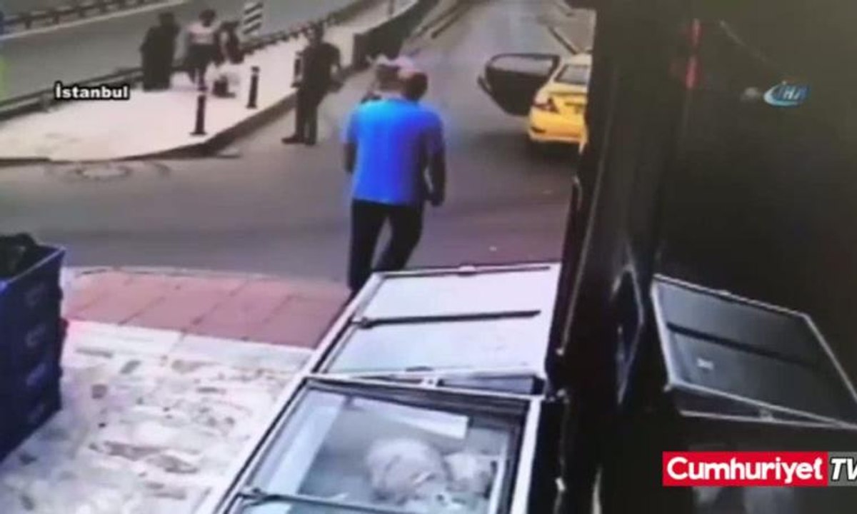 İstanbul trafiğinde dehşete düşüren an