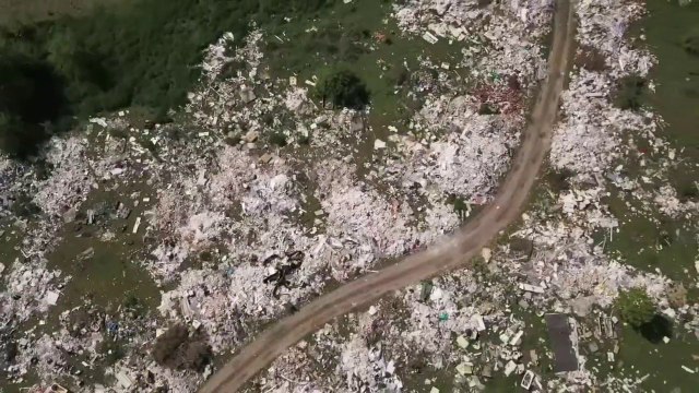 Des décharges à ciel ouvert, il y en a 36.000 en France - retrouvez l'intégralité de ce reportage ce soir dans Grand angle à 22h40