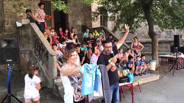 Μαθητές και γονείς διασκέδασαν στις γυμναστικές επιδείξεις