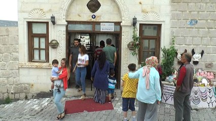 'Aşk ve Mavi' dizisinin konağı ziyaretçi akınına uğruyor