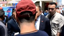 Bakan Eroğlu, Dinar'da Vatandaşlarla Bayramlaştı