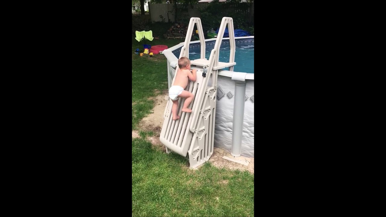 La vidéo de ce bébé qui escalade un dispositif anti-bébé en est à plus de 20 millions de vues