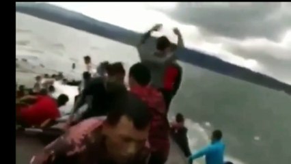 Detik detik tenggelam kapal di Danau toba, teriakan dari rekaman hp korban