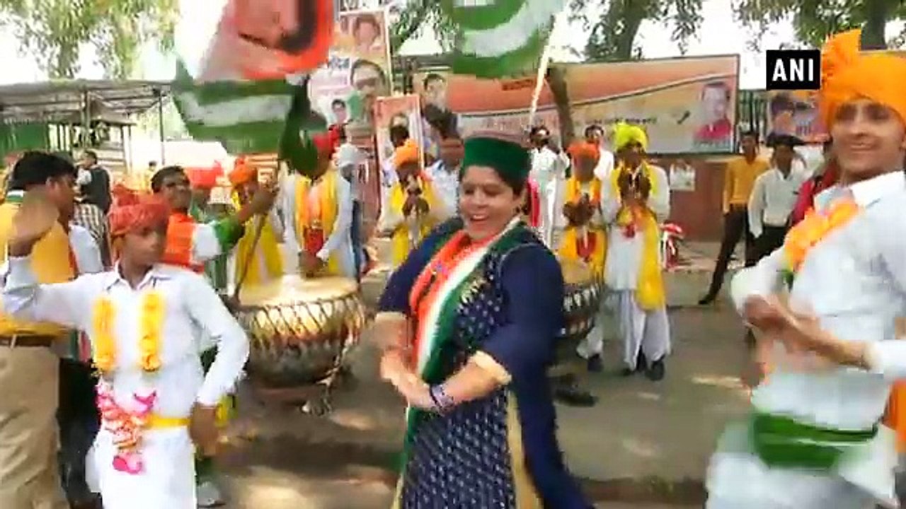 ರಾಹುಲ್ ಜನ್ಮದಿನ: ಕಾಂಗ್ರೆಸ್ ಕೇಂದ್ರ ಕಚೇರಿ ಮುಂದೆ ಸಂಭ್ರಮವೋ ಸಂಭ್ರಮ!