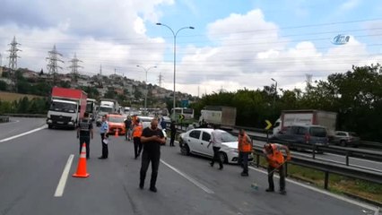 Tır, 6 Otomobili Biçti: 3 Yaralı