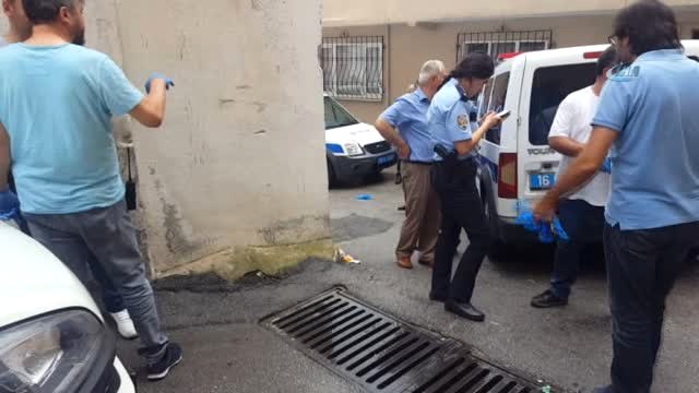 Bursa'da Vahşet...genç Kadını Bebeğinin Yanında Hunharca Öldürdüler