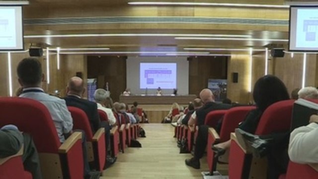Comandante de la operación Sofía advierte a los barcos que operan en el Mediterráneo: De alguna forma incentivan las salidas