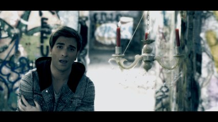 Javier Arrogante - Chandelier