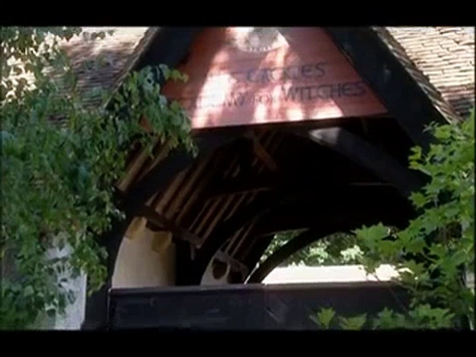 The Worst Witch S02E01
