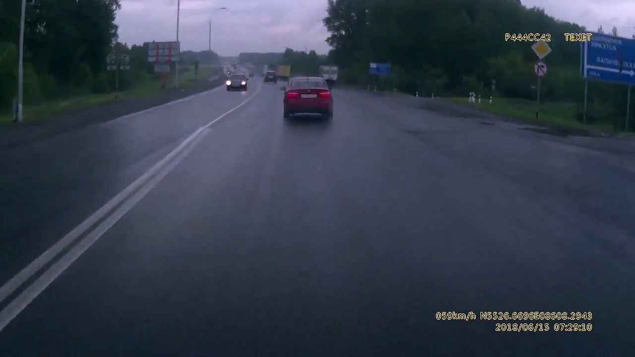 Au lieu de regarder derrière, regarde devant