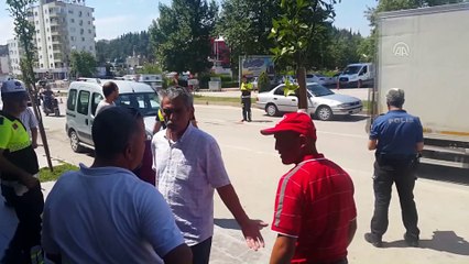 Yoldan geçmek isteyen çocuğa otomobil çarptı - OSMANİYE