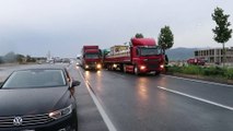 Afyonkarahisar karayolu sağanak nedeniyle ulaşıma kapandı (3) - DENİZLİ