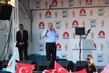 Pensilvanya'yı İncitmemek İçin Şehit Halisdemir'in Kabrine Bile Uğrayamıyor"