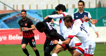 Bir Zamanlar Süper Ligde Mücadele Eden Mersin İdmanyurdu Bal Ligine Düşürüldü