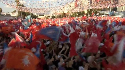 Erdoğan: "Sandığın Rengi Belli Olunca Çamura Yatmaya Başlıyorlar"