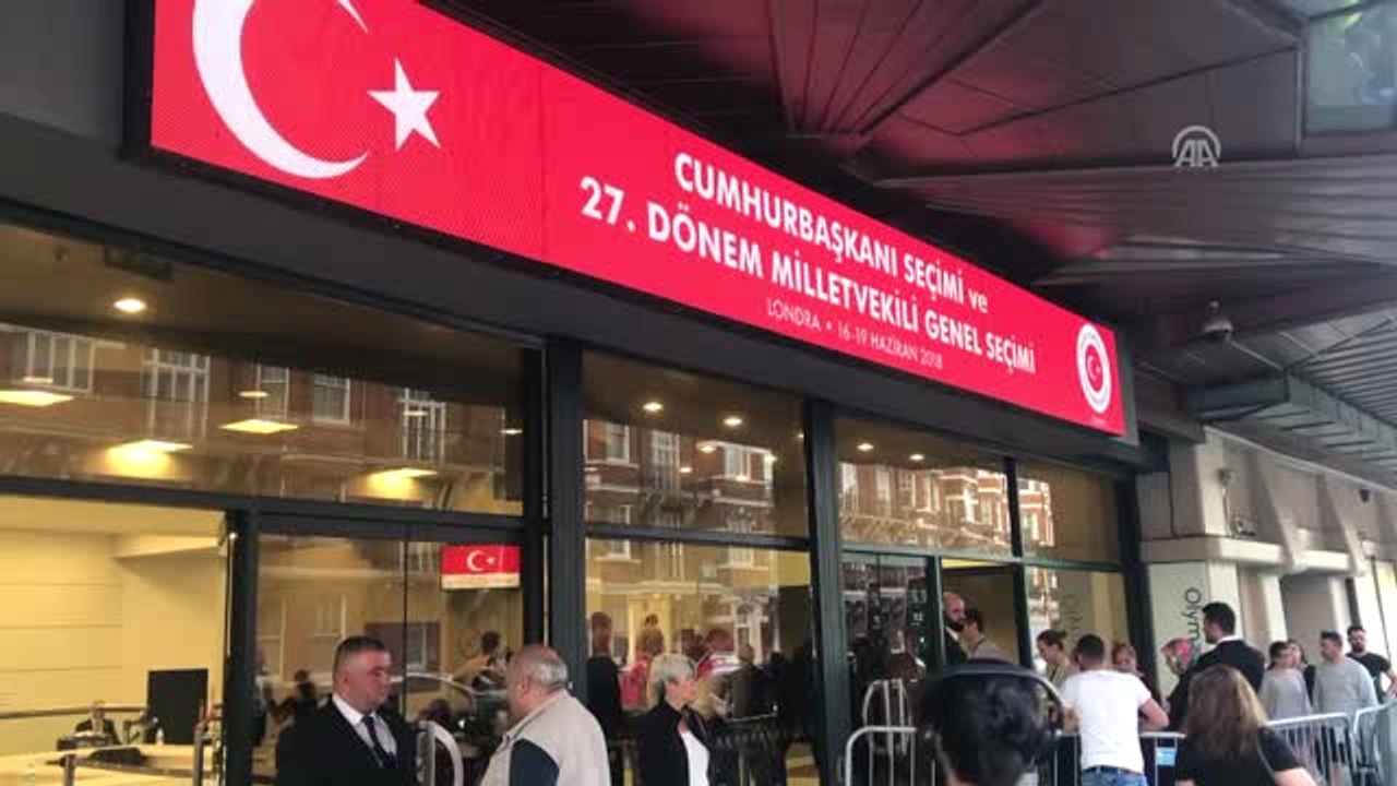 Birleşik Krallık'ta Oy Verme İşlemi Tamamlandı